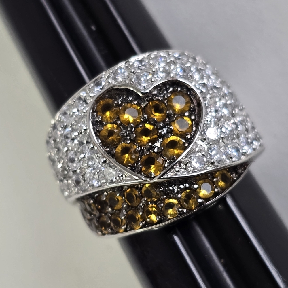 Watch Video / Sterling Silver 925 Ring with Heart Accent - Romantic Elegance